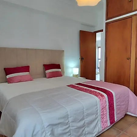 Apartment Refugio Do Mar T2 *