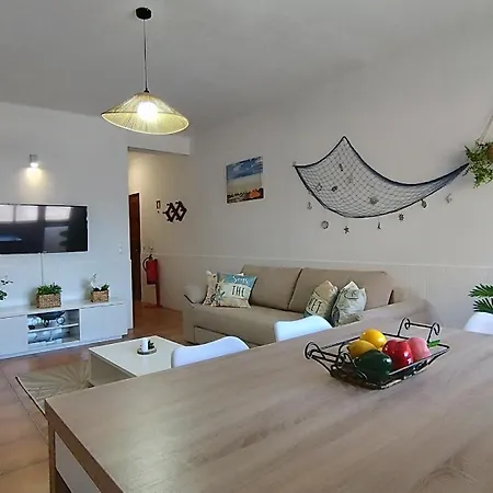 Apartment Refugio Do Mar T2 *