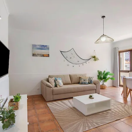 Apartment Refugio Do Mar T2 *